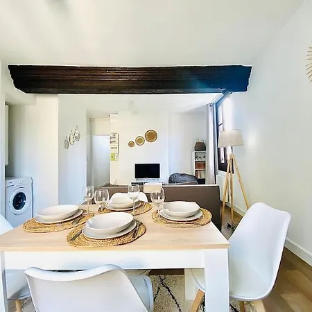 Aux Pieds Du Vieux-mans : Confortable T2 Cocooning لو مان