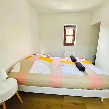 Aux Pieds Du Vieux-mans : Confortable T2 Cocooning شقة *